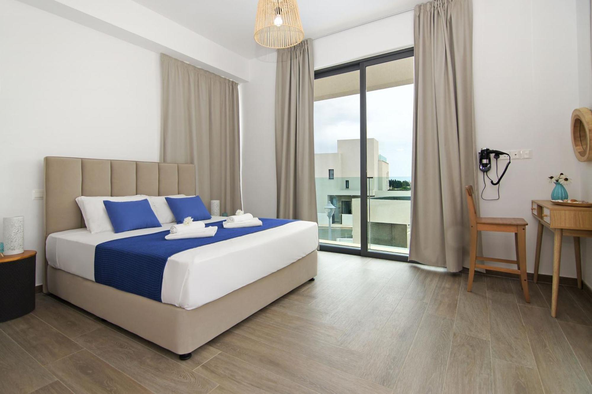 Villa Queen Valentina Protaras Buitenkant foto